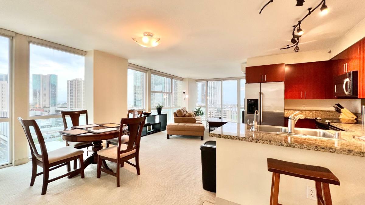 Condo for rent at 909 Kapiolani Blvd, Honolulu, HI 96814
