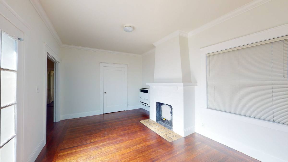 House for rent at 5399 Broadway, Oakland, CA 94618