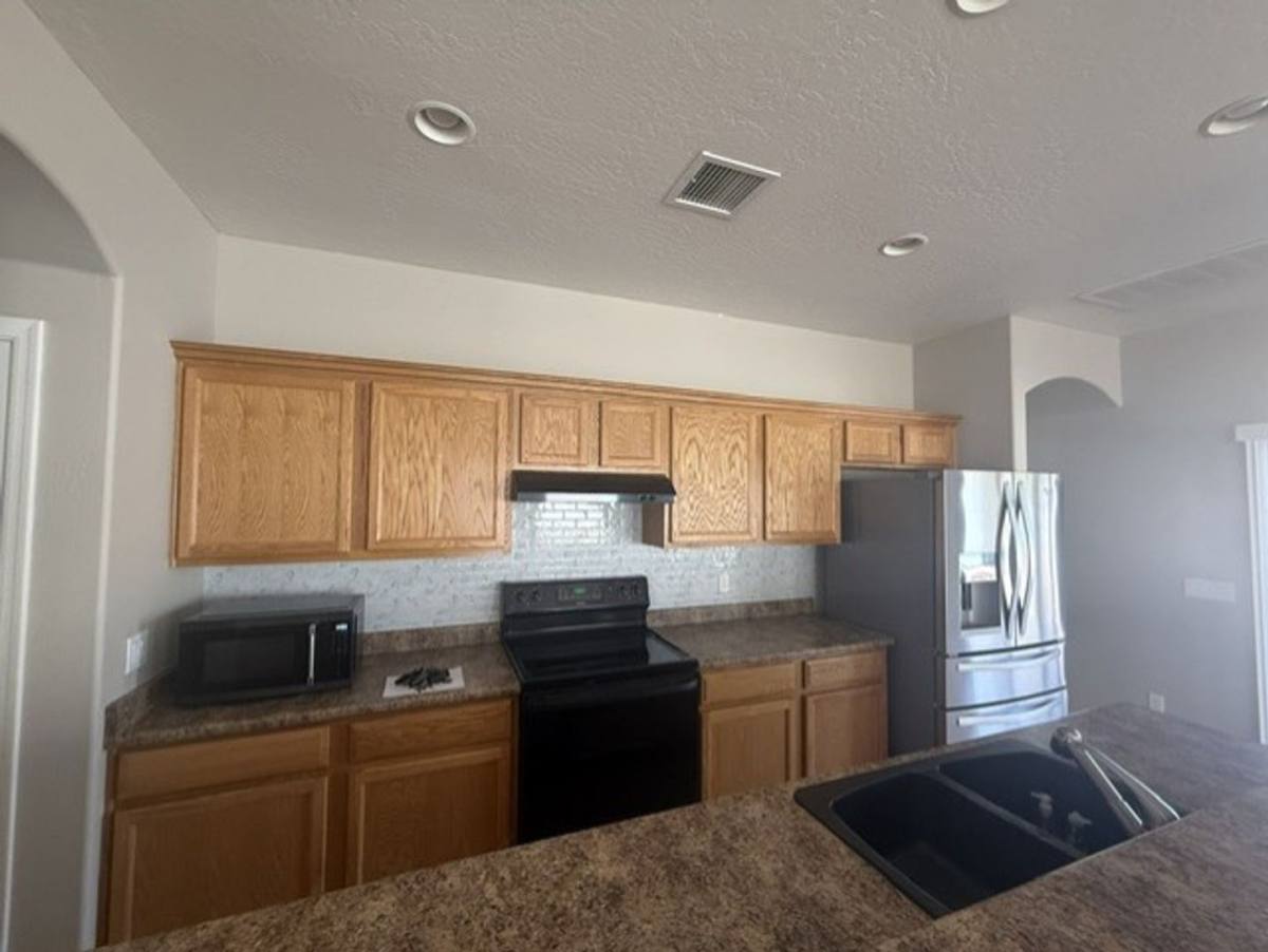 House for rent at 5123 Hermosa Dr, Cornville, AZ 86325