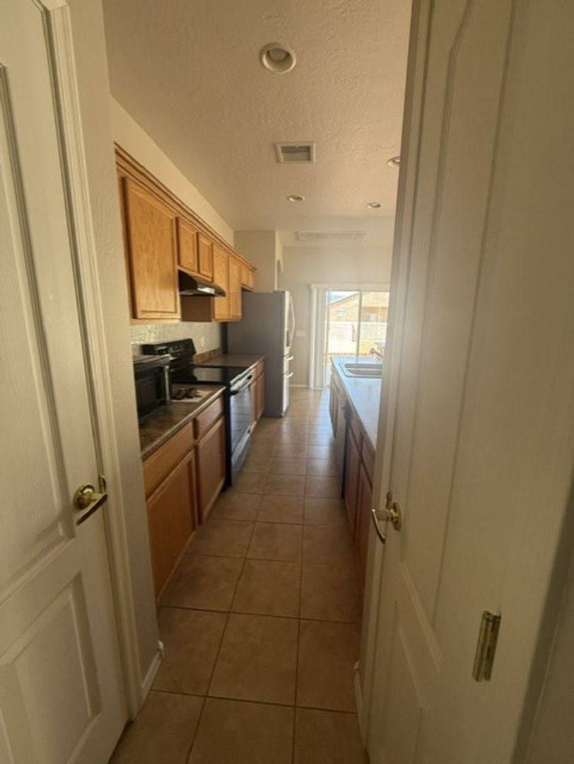 House for rent at 5123 Hermosa Dr, Cornville, AZ 86325