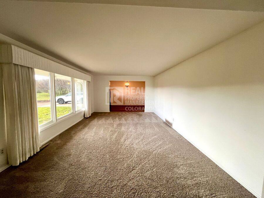 House for rent at 19435 Draco Dr, Monument, CO 80132