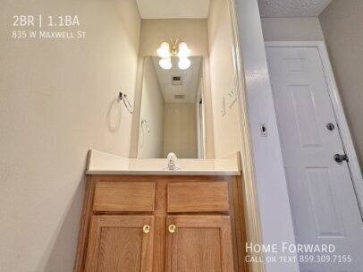 Townhouse for rent at 835 W Maxwell St, Lexington, KY 40508