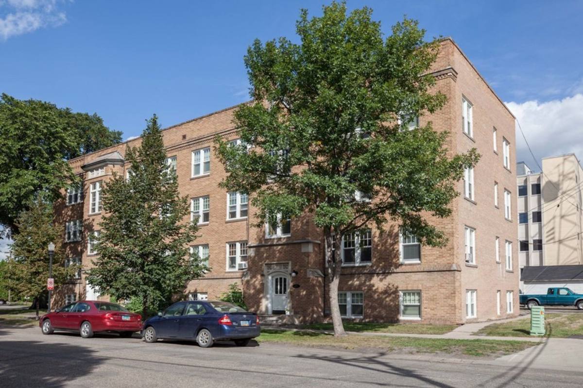 Apartment for rent at 302 304 9th St S, Fargo, ND 58103