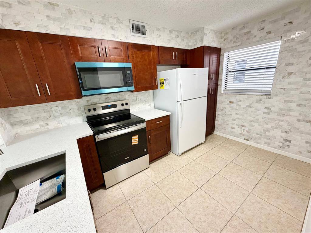 Condo for rent at 3355 Jaywood Terrace #3355J111, Boca Raton, FL 33431