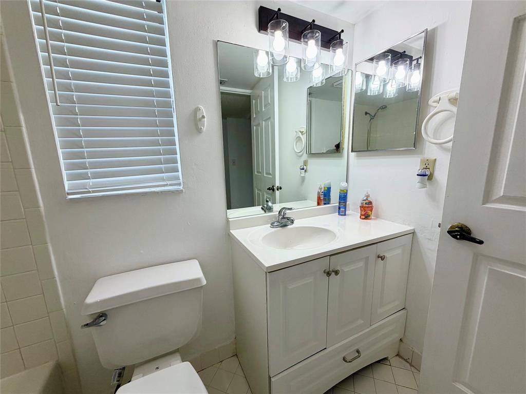 Condo for rent at 3355 Jaywood Terrace #3355J111, Boca Raton, FL 33431