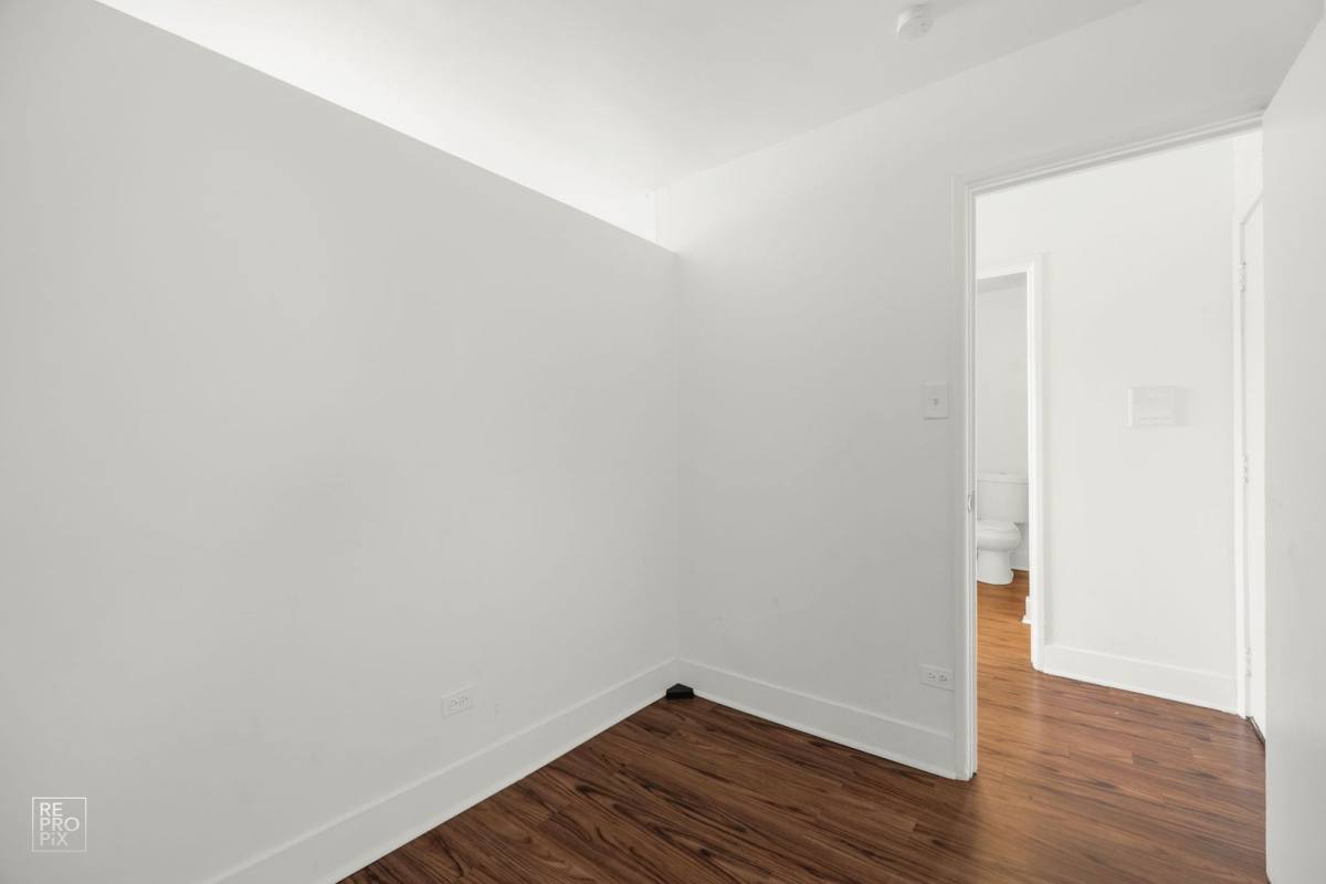 Apartment for rent at 1426 S Cicero Ave #304, Cicero, IL 60804