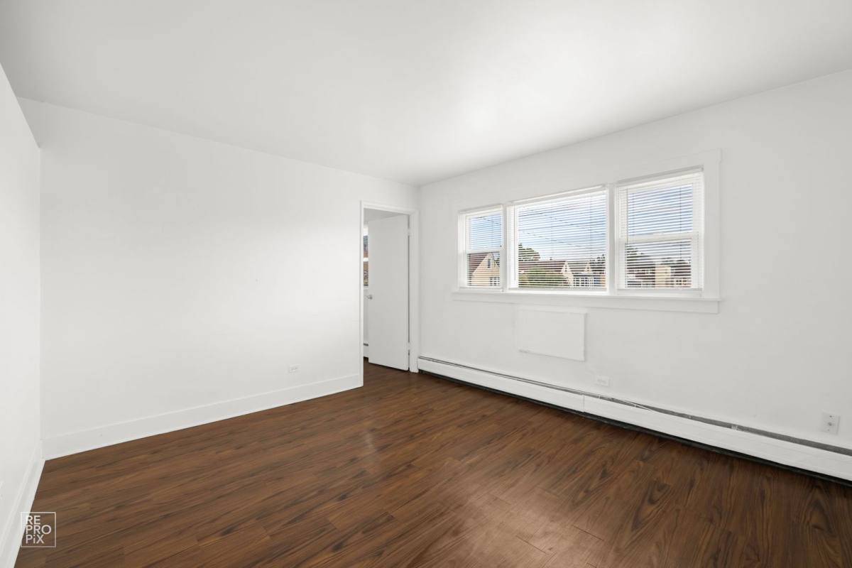 Apartment for rent at 1426 S Cicero Ave #304, Cicero, IL 60804
