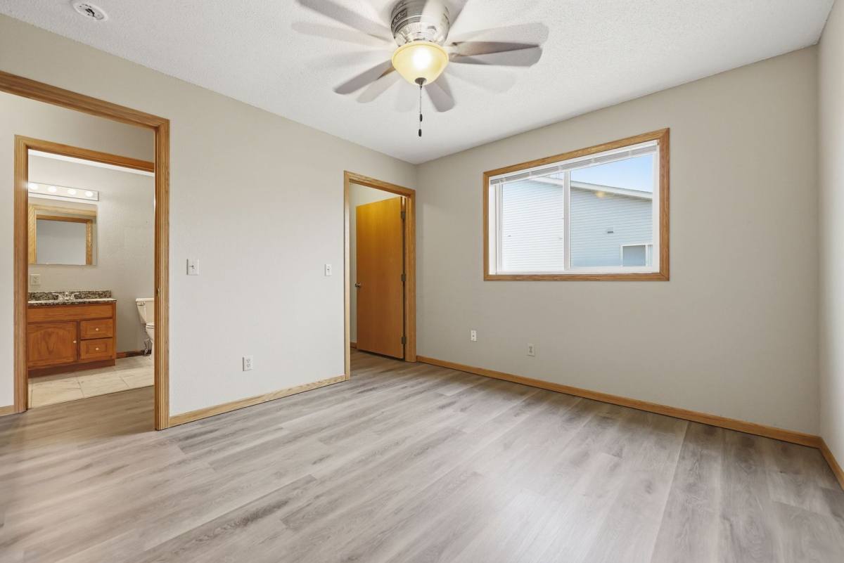 Townhouse for rent at 6382 Birch St, North Branch, MN 55056