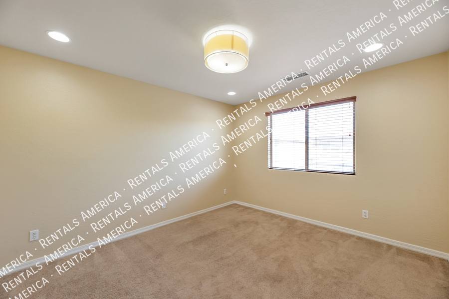 House for rent at 15813 N Dante Dr, Phoenix, AZ 85023