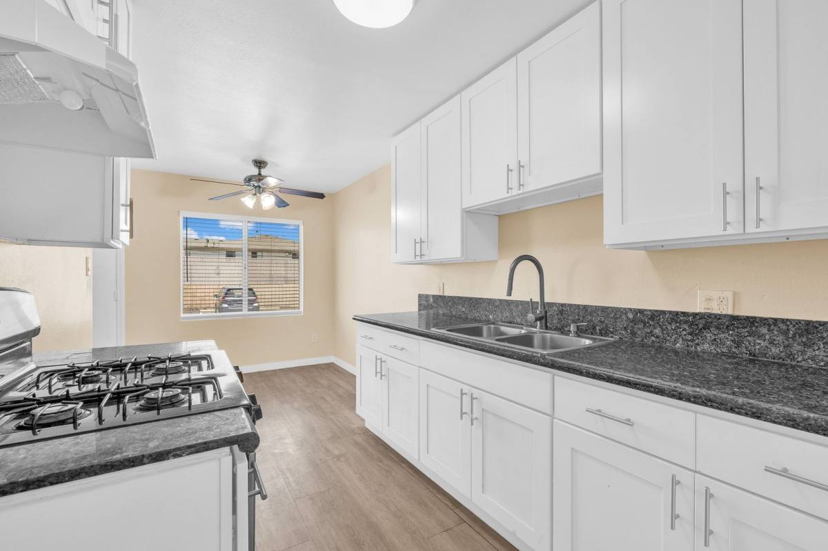 Apartment for rent at 10132 Alondra Blvd, Bellflower, CA 90706