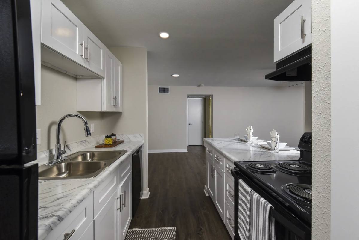 Townhouse for rent at 600 Barwood Park #821, Austin, TX 78753