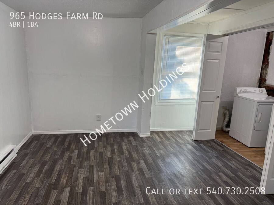 House for rent at 965 Hodges Farm Rd, Martinsville, VA 24112