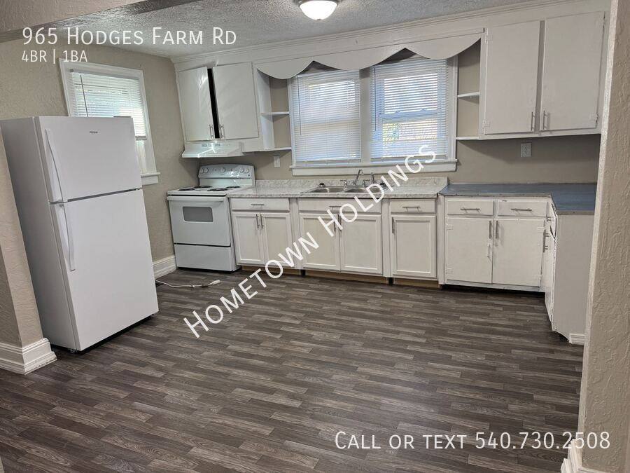 House for rent at 965 Hodges Farm Rd, Martinsville, VA 24112
