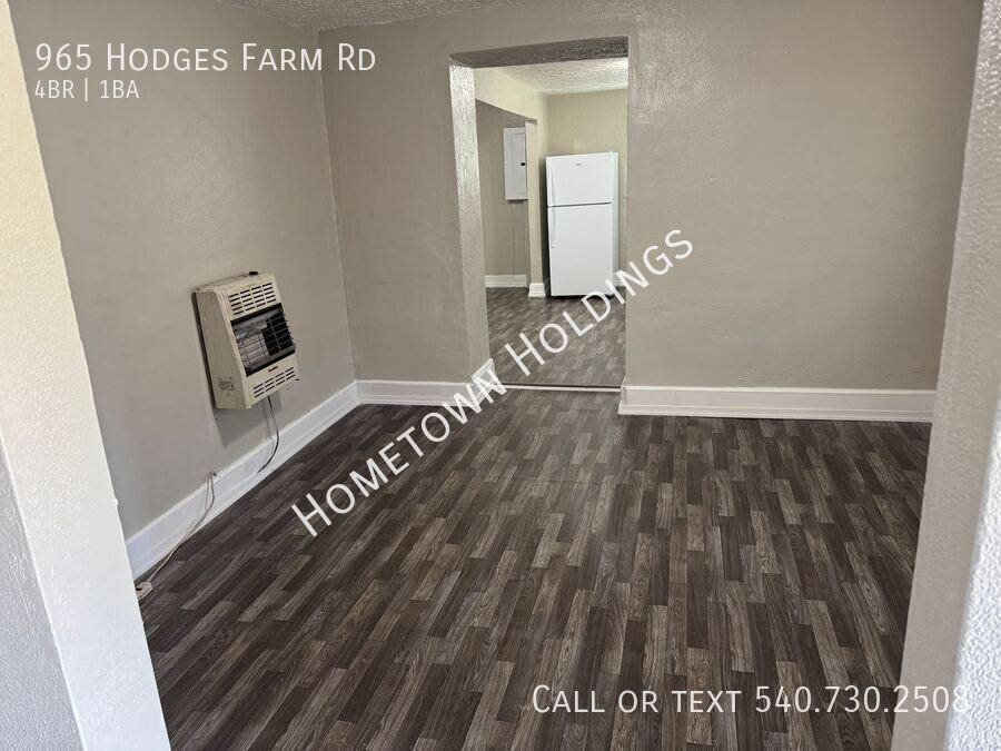 House for rent at 965 Hodges Farm Rd, Martinsville, VA 24112