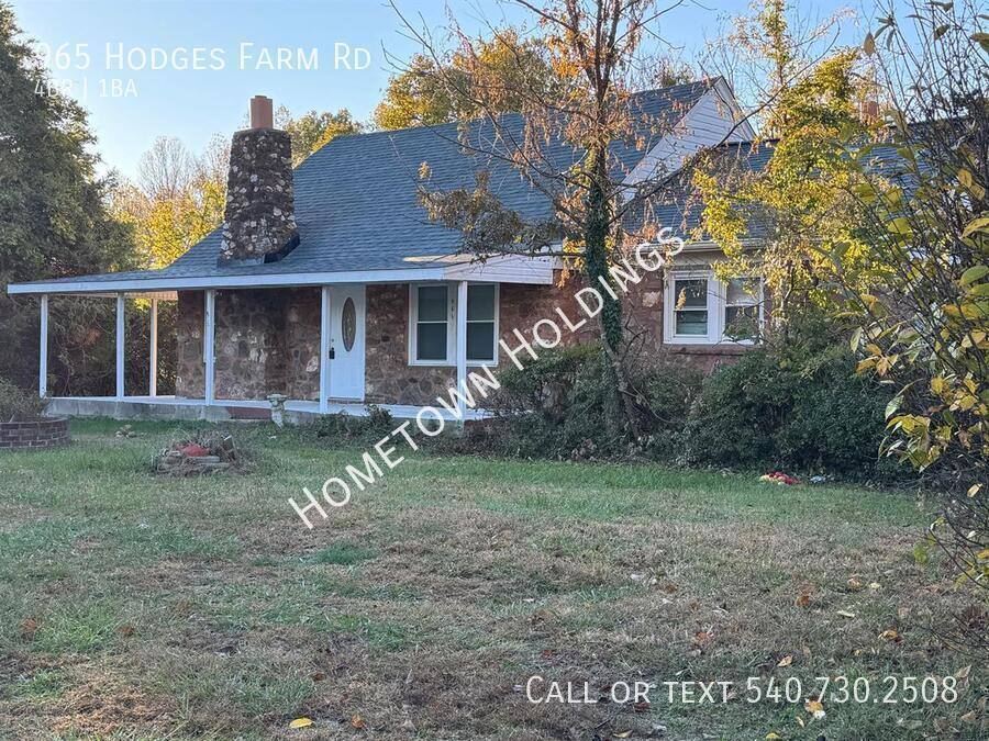 House for rent at 965 Hodges Farm Rd, Martinsville, VA 24112