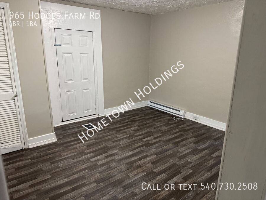 House for rent at 965 Hodges Farm Rd, Martinsville, VA 24112