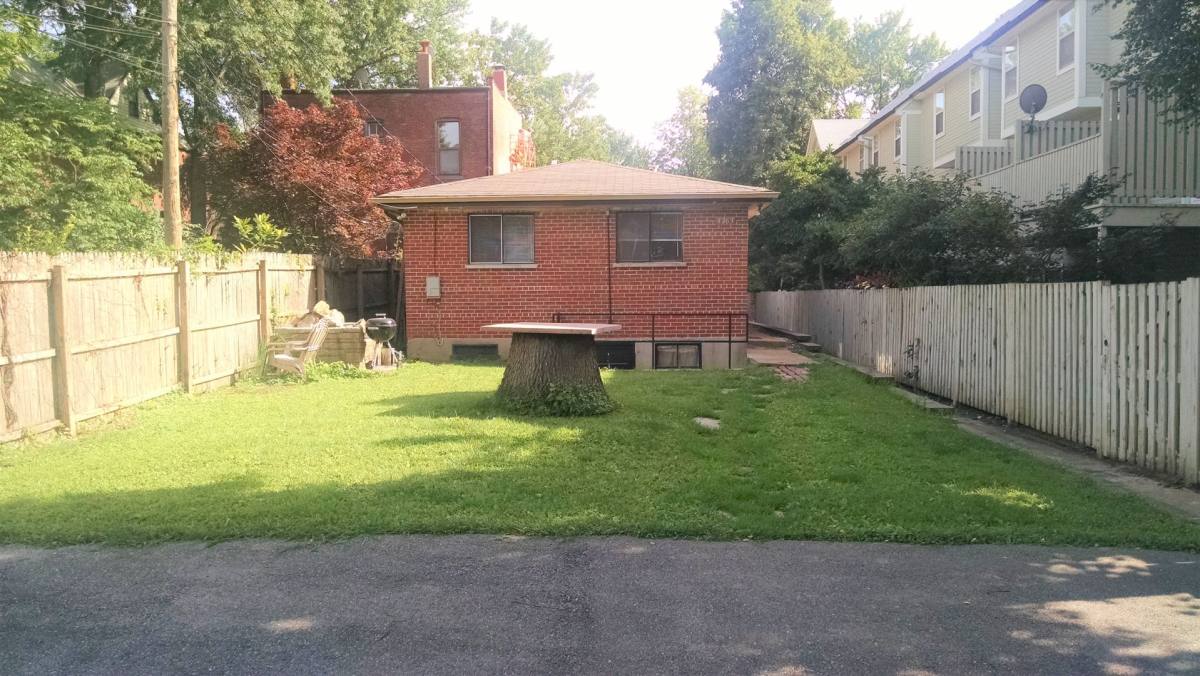 Apartment for rent at 4363 Laclede Ave, Saint Louis, MO 63108
