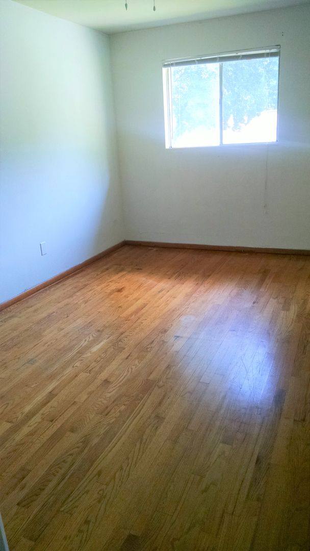 Apartment for rent at 4363 Laclede Ave, Saint Louis, MO 63108