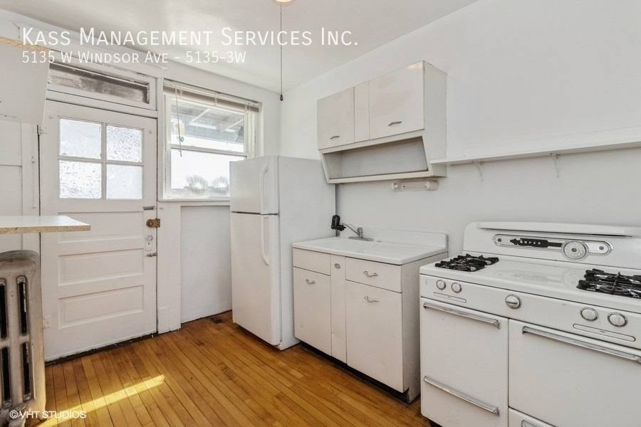 Apartment for rent at 5135 W Windsor Ave #3W, Chicago, IL 60630