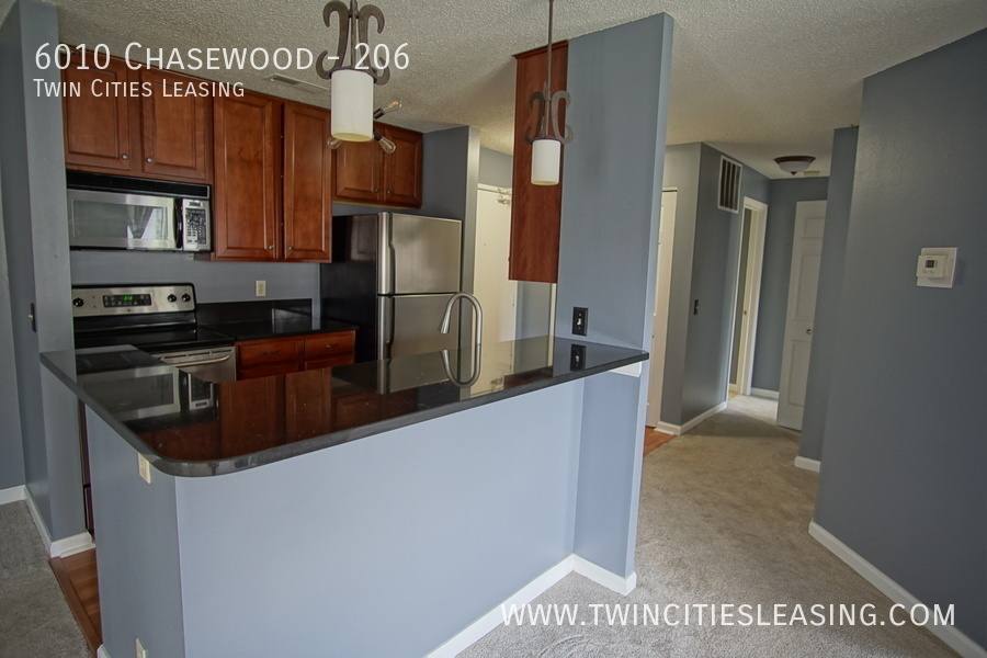 Condo for rent at 6010 Chasewood #206, Hopkins, MN 55343