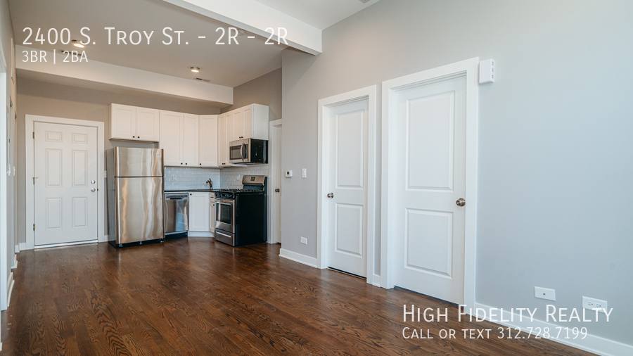 Condo for rent at 2400 S Troy St #2R, Chicago, IL 60623