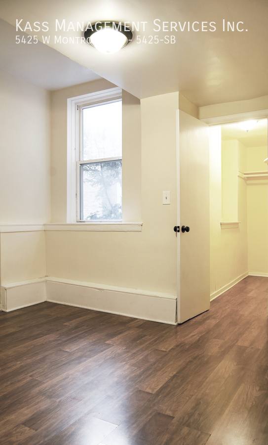 Apartment for rent at 5425 W Montrose Ave #SB, Chicago, IL 60641