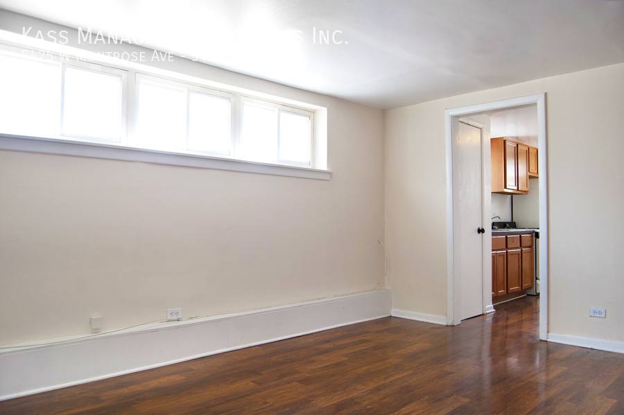 Apartment for rent at 5425 W Montrose Ave #SB, Chicago, IL 60641
