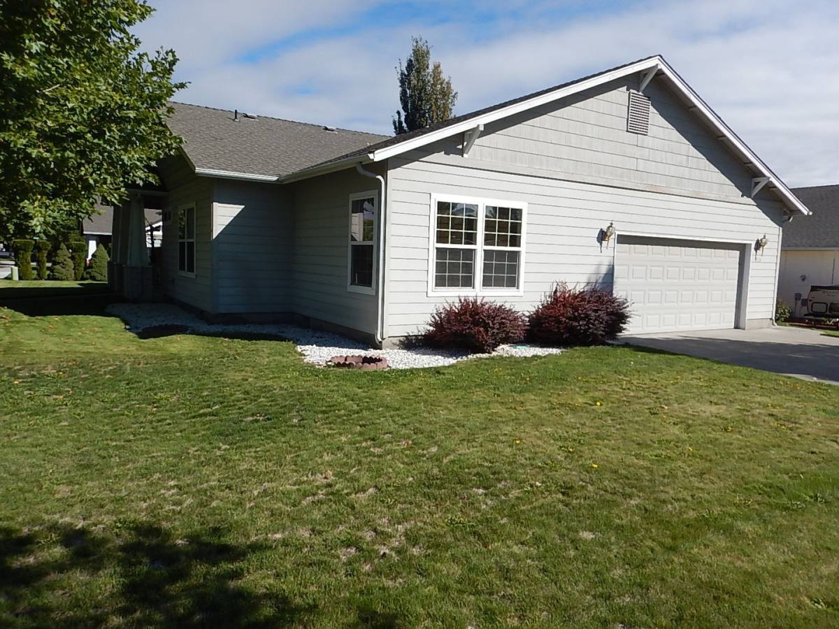 House for rent at 715 NE Fieldstone Court, Prineville, OR 97754