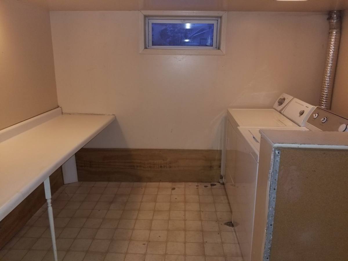 House for rent at 1516 Irvine Ave NW, Bemidji, MN 56601