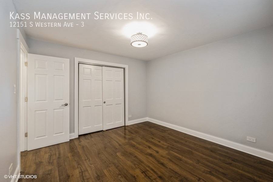 Apartment for rent at 12151 S Western Ave #3, Blue Island, IL 60406
