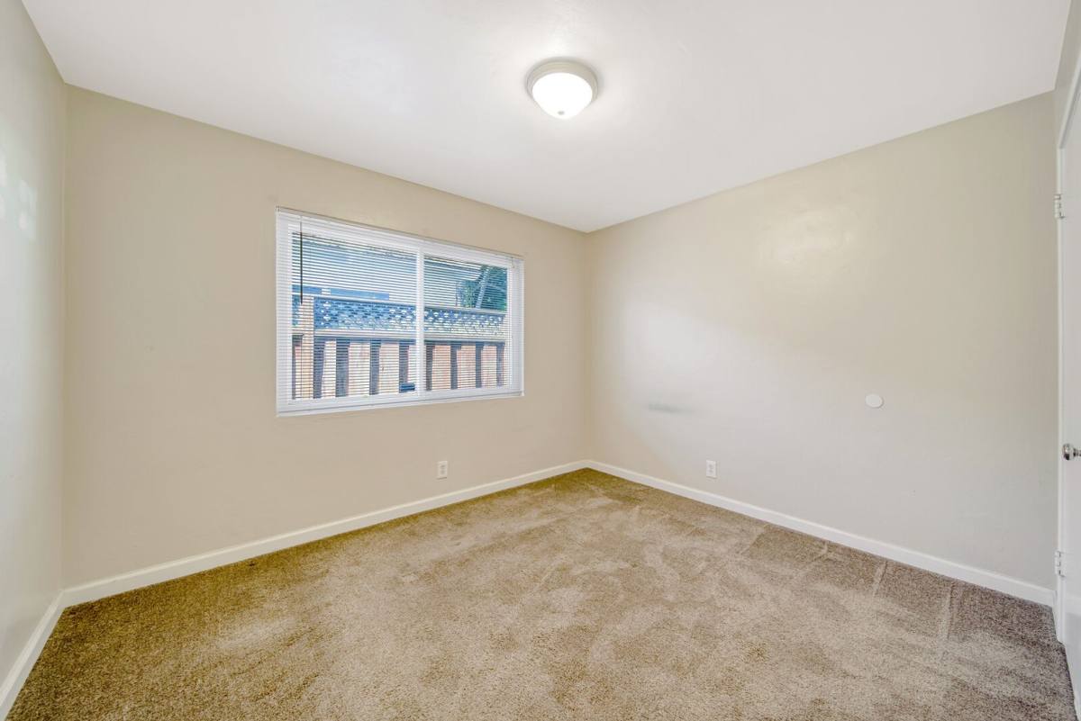 Townhouse for rent at 1821 Woodland Ave, Palo Alto, CA 94303