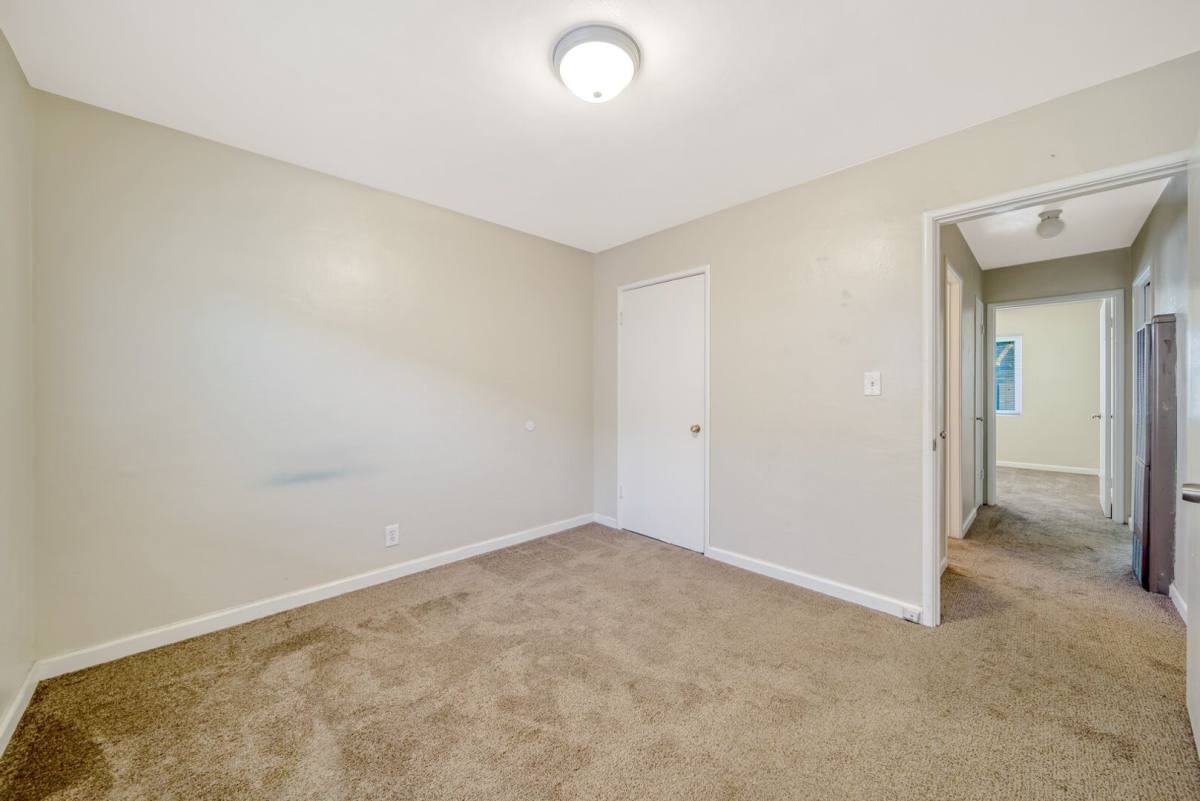 Townhouse for rent at 1821 Woodland Ave, Palo Alto, CA 94303