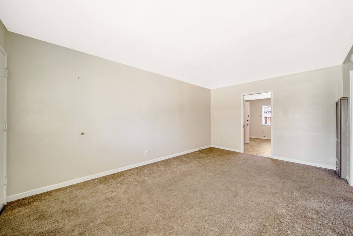 Townhouse for rent at 1821 Woodland Ave, Palo Alto, CA 94303