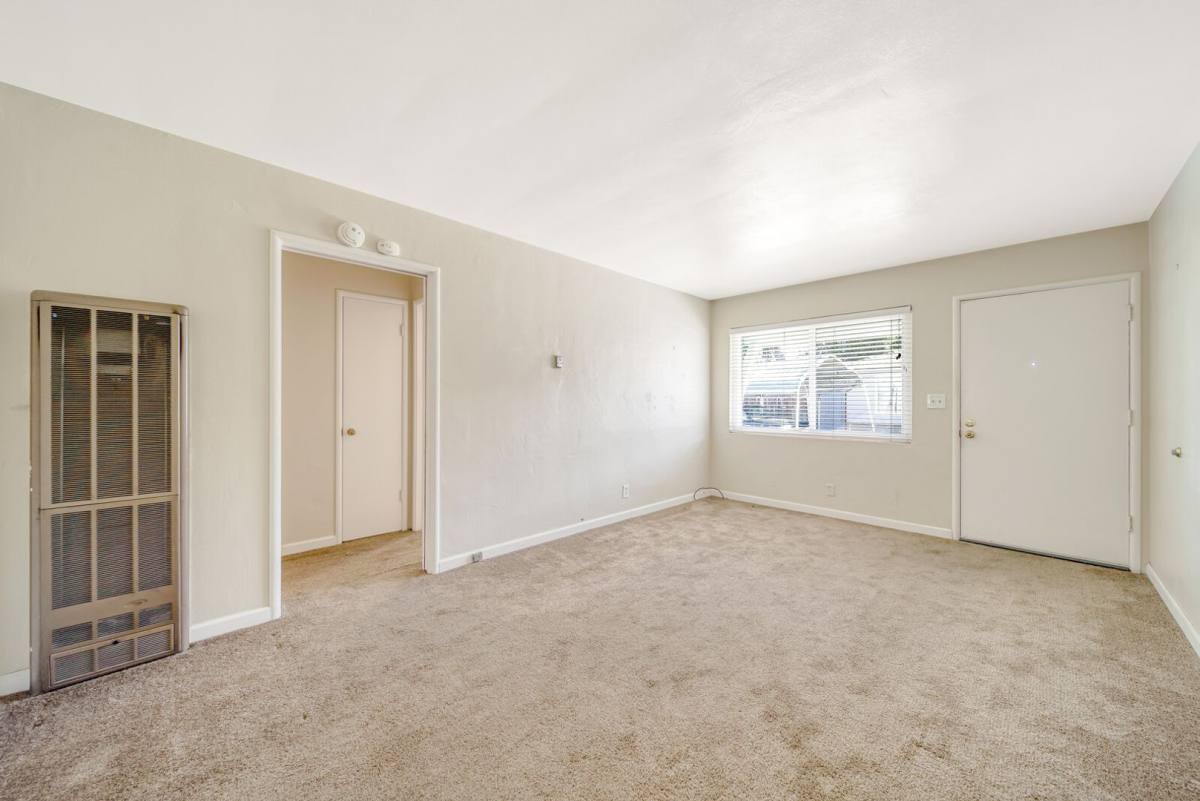 Townhouse for rent at 1821 Woodland Ave, Palo Alto, CA 94303