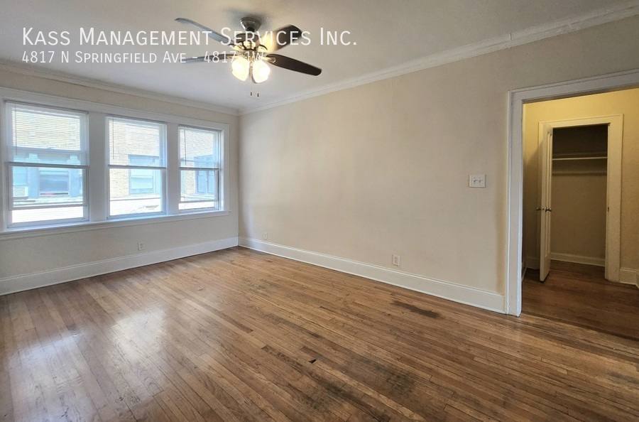 Apartment for rent at 4817 N Springfield Ave #1W, Chicago, IL 60625