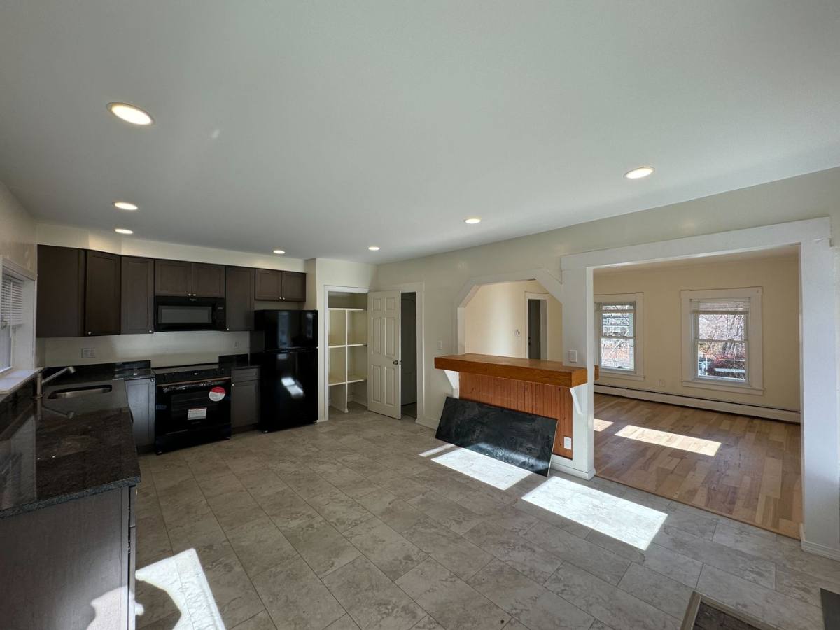 Apartment for rent at 21-23 Maple St, Windsor, VT 05089