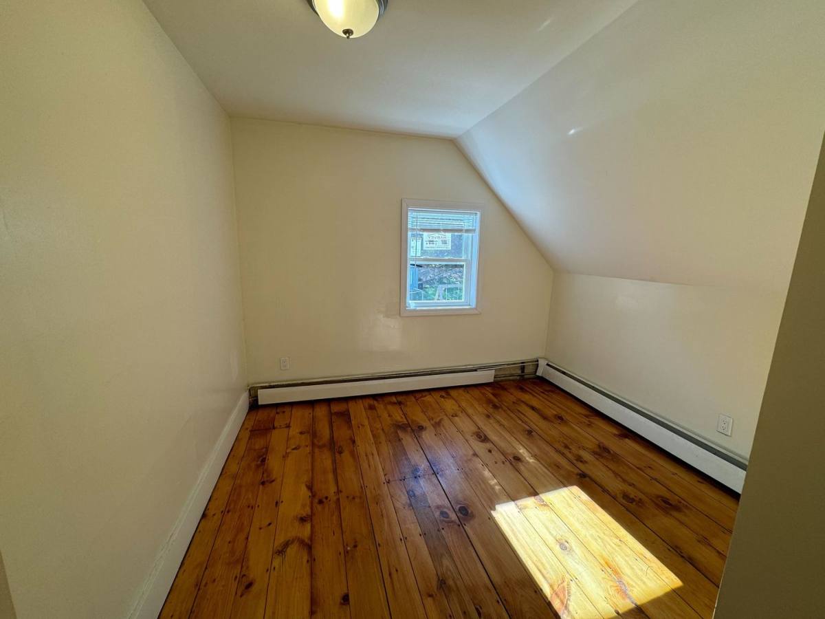Apartment for rent at 21-23 Maple St, Windsor, VT 05089