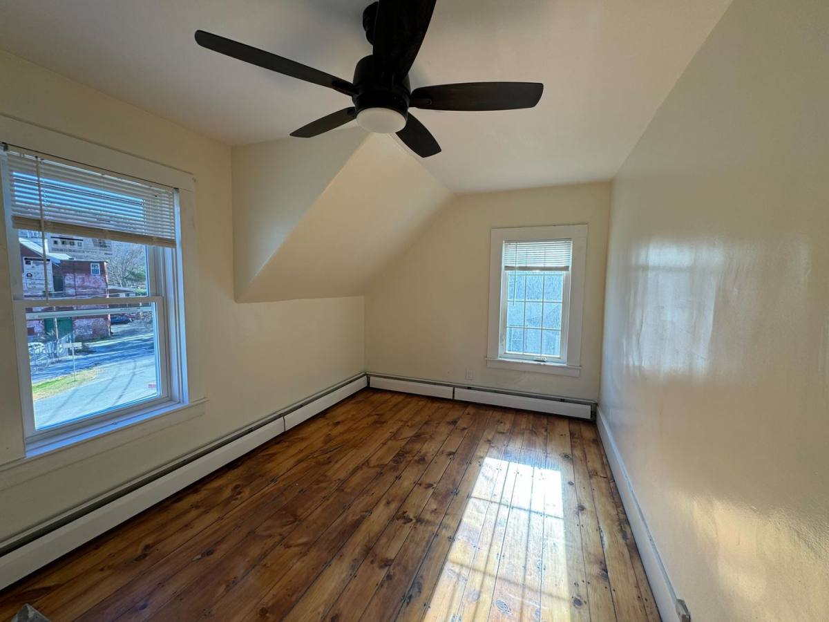Apartment for rent at 21-23 Maple St, Windsor, VT 05089