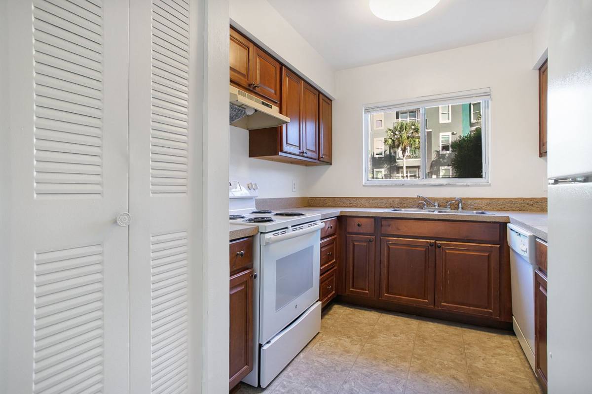 Condo for rent at 3566 Aristotle Ave, Orlando, FL 32826