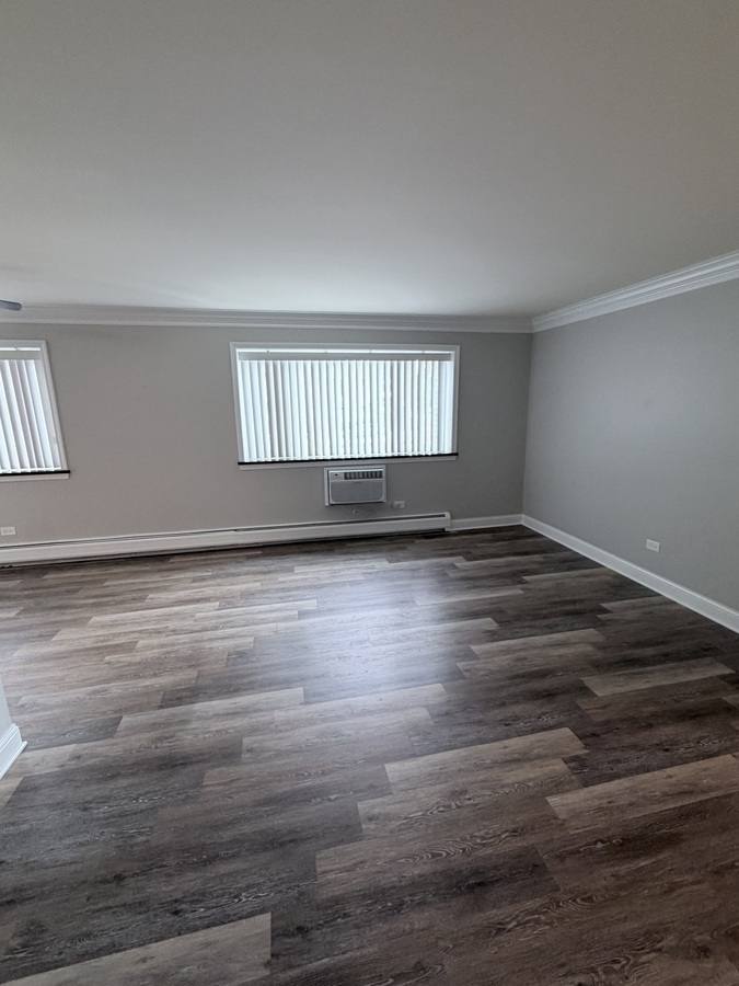 Apartment for rent at 5118 Fairview Ave #201, Downers Grove, IL 60515