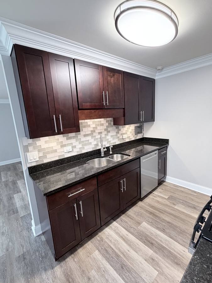 Apartment for rent at 5118 Fairview Ave #201, Downers Grove, IL 60515