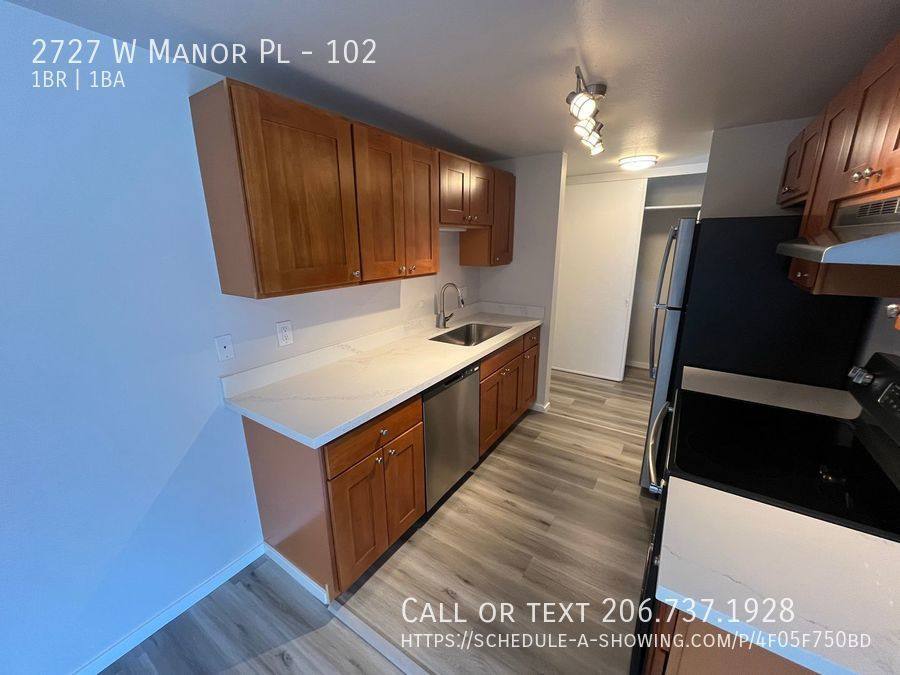 Apartment for rent at 2727 W Manor Place #102, Seattle, WA 98199