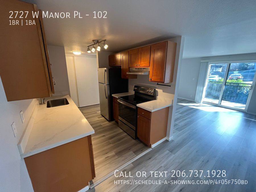 Apartment for rent at 2727 W Manor Place #102, Seattle, WA 98199