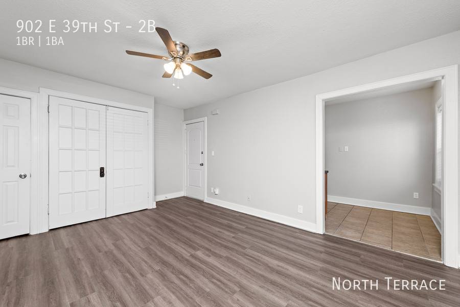 Apartment for rent at 902 E 39th St #2B, Kansas City, MO 64111