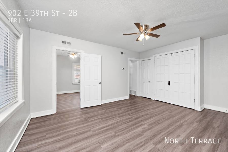 Apartment for rent at 902 E 39th St #2B, Kansas City, MO 64111