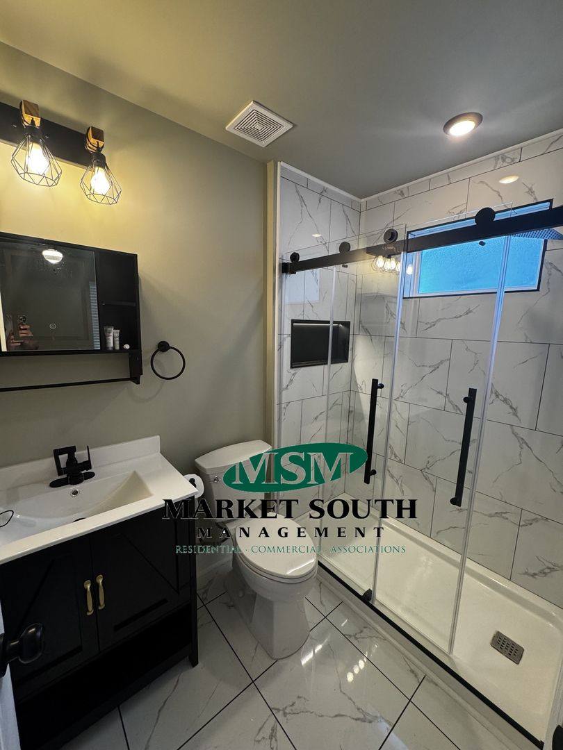 House for rent at 1011 W 40th St, Savannah, GA 31415