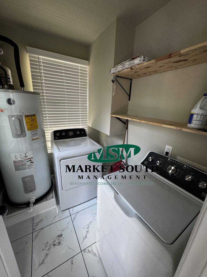 House for rent at 1011 W 40th St, Savannah, GA 31415