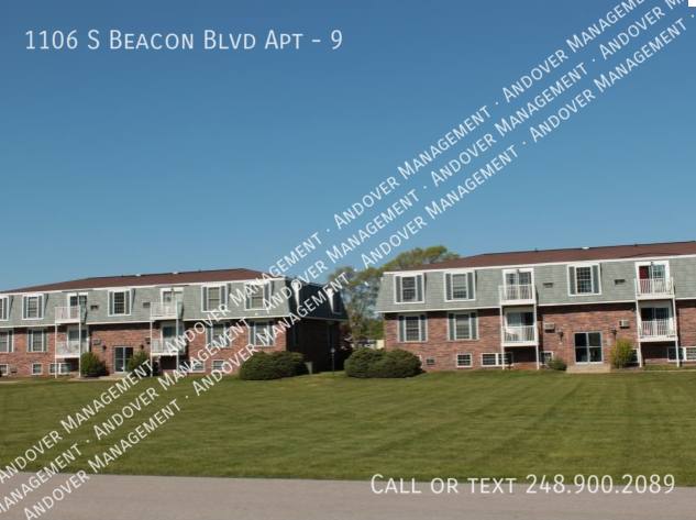 Apartment for rent at 1106 S Beacon Blvd #9, Grand Haven, MI 49417