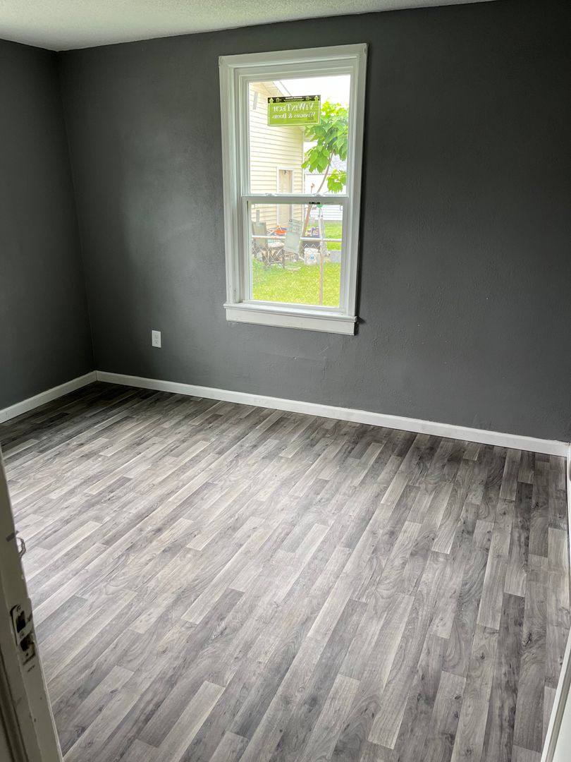 Apartment for rent at 453 E Walnut St, Frankfort, IN 46041