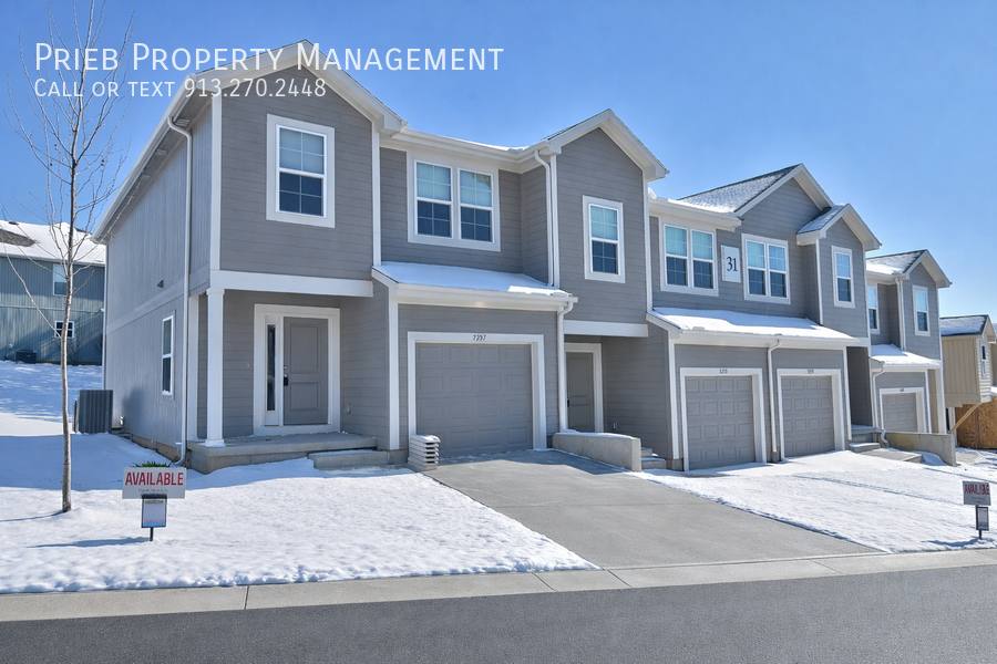 Townhouse for rent at 3205 N 103rd Place #BUILDING 35, Kansas City, KS 66109
